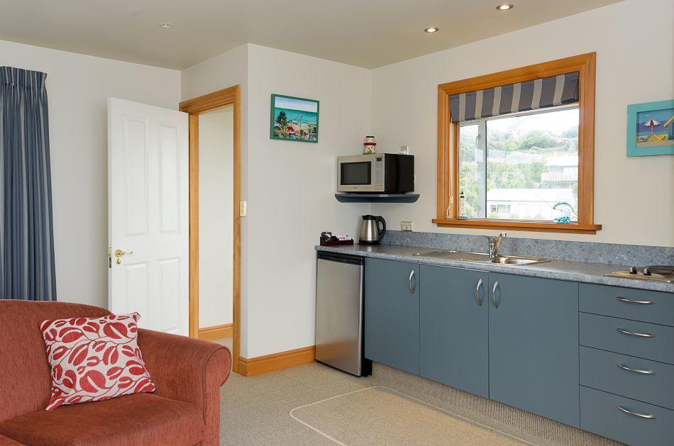 Breadalbane House Bed & Breakfast Kaka Point Exterior photo